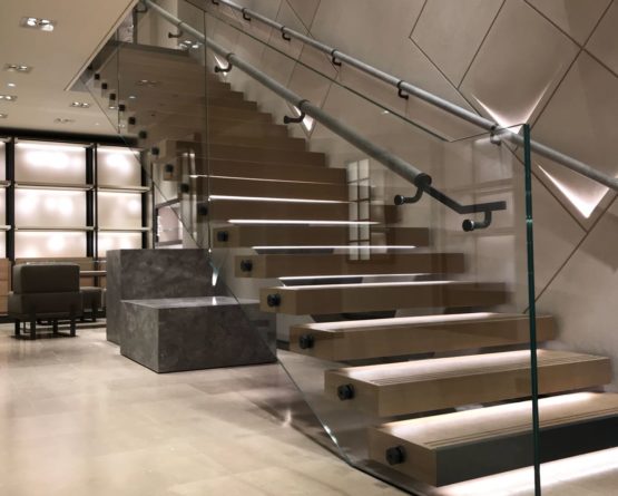 LOCALE Realizzazione arredamento negozio per Bottega Veneta PARIGI 02