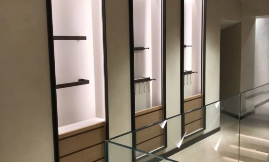 LOCALE Realizzazione arredamento negozio per Bottega Veneta PARIGI 05